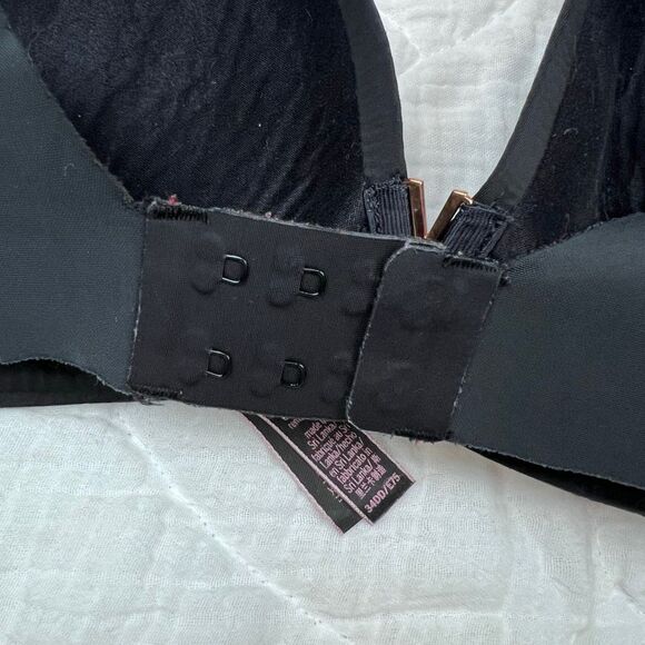 Victoria’s Secret Black Padded No-Wire Bra – Size 34DD - Picture 5 of 9